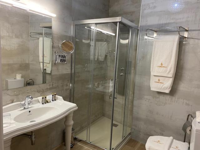 Hotel Casablanca Boutique Linares  Bagian luar foto