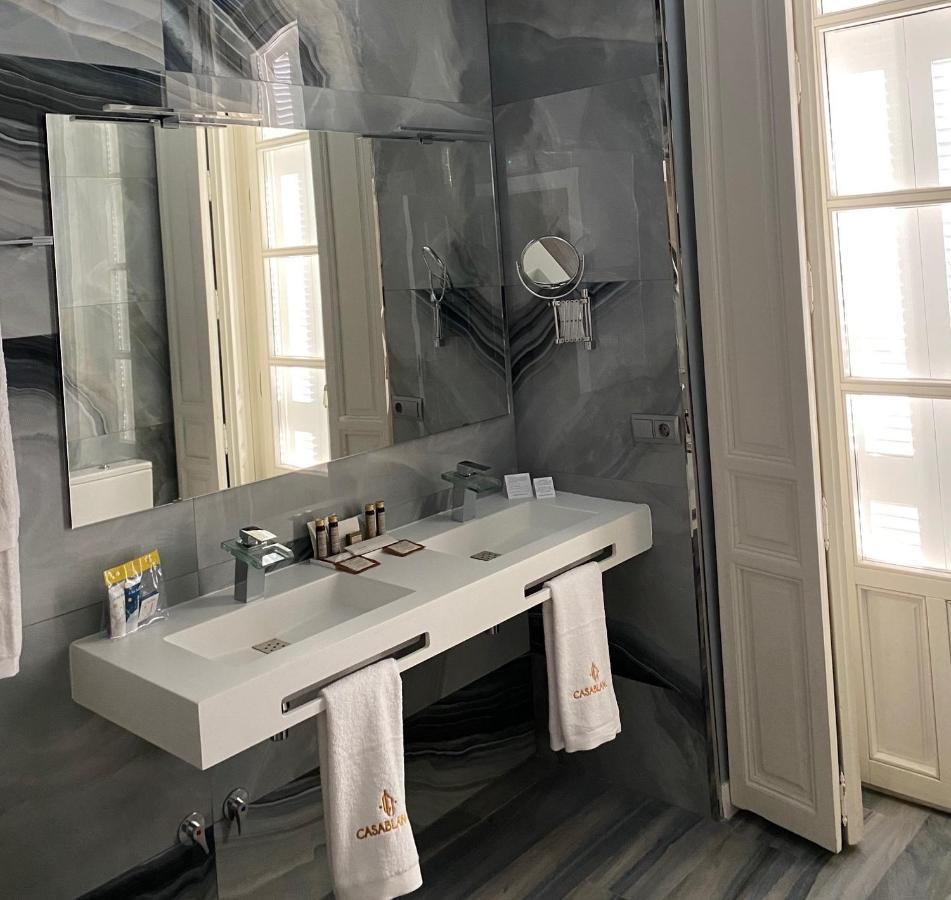 Hotel Casablanca Boutique Linares  Bagian luar foto